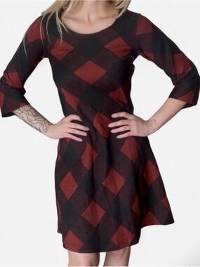Samantha Sung Wool-Silk Harlequin Diamond Midi Dress Size 4